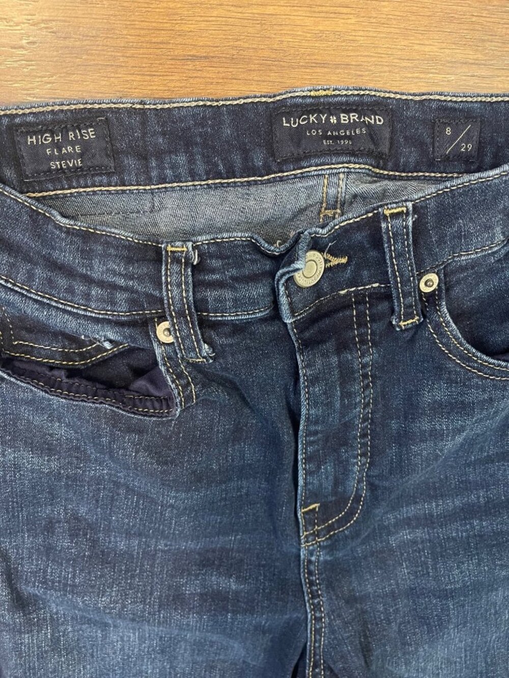 Lucky Brand Jeans High Rise Flare Stevie Sz 8/29 - Picture 2 of 9